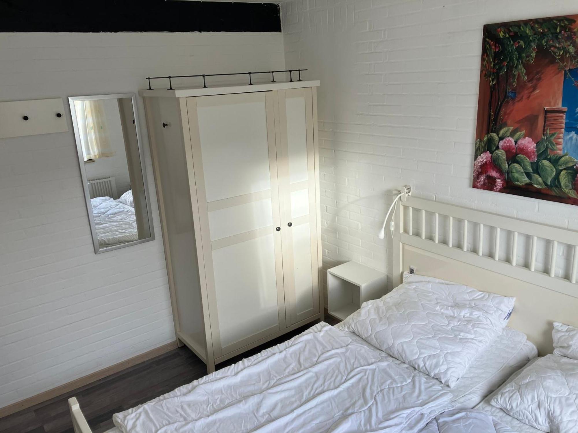 Schoenes Ferienhaus In Tossens Mit Schoenem Garten Бутьядинген Экстерьер фото