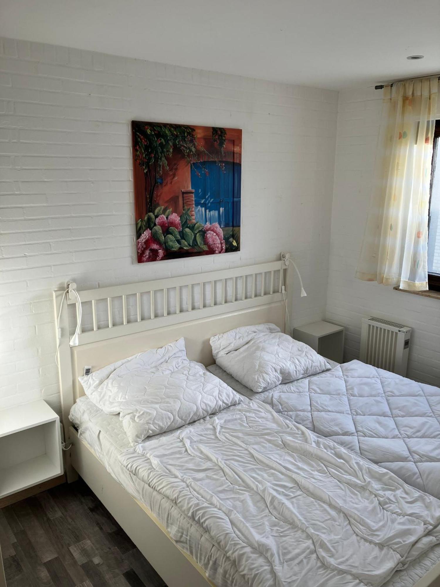 Schoenes Ferienhaus In Tossens Mit Schoenem Garten Бутьядинген Экстерьер фото